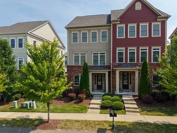 517 Tuscarora Rd, Mars, PA 16046