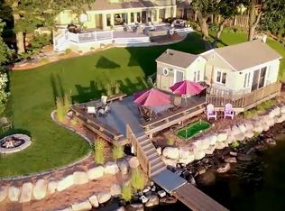 5423 Carlson Rd, Shoreview, MN 55126