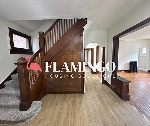 303 Lexington Ave Photo 1