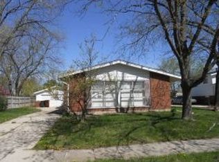 416 Seward St, Park Forest, IL 60466