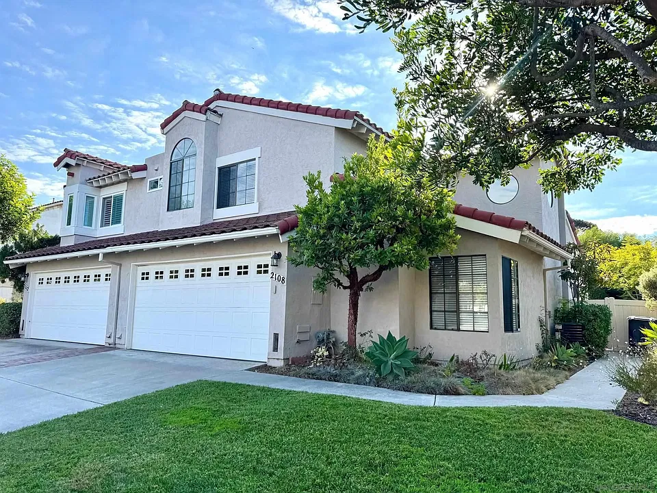 2108 Sea Village Cir