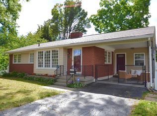 3535 Hughes Rd, Saint Matthews, KY 40207