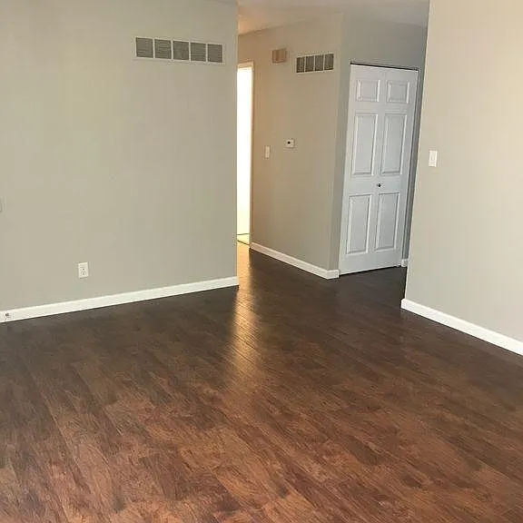 1308 Trails Dr — Photo 3