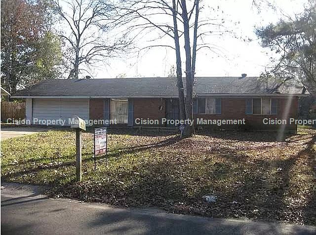 1st image of 1023 Wooddell Dr