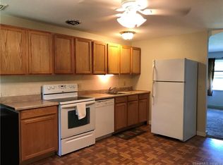 7 Fifers Ln, Ledyard, CT 06339