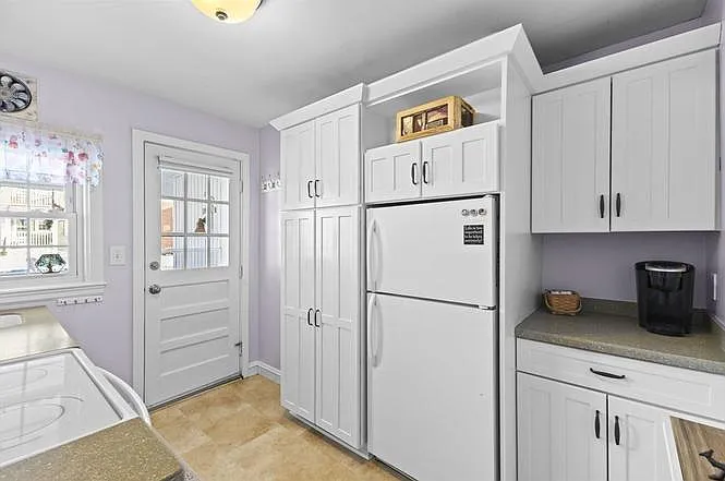 180 S Main St #5 — Photo 11