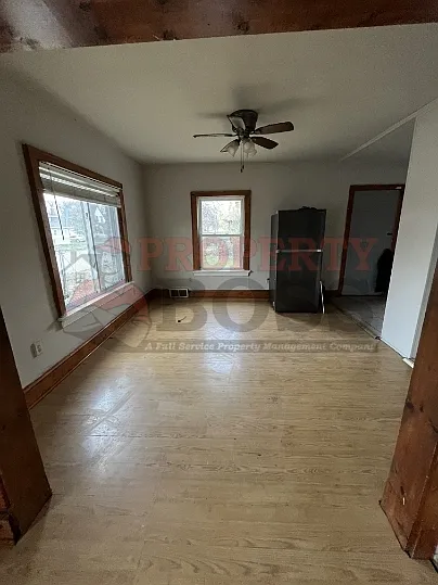 803 Pierce St — Photo 3