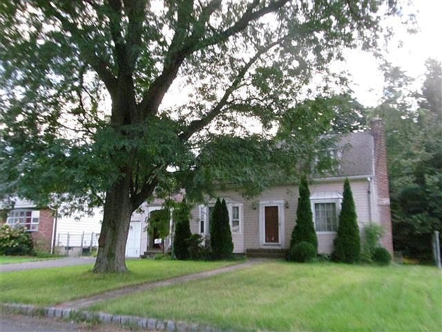 1st image of 184 Mali Dr