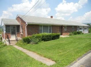 61 Terrace Ave, Mc Alisterville, PA 17049