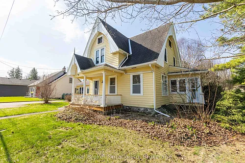 303022 Grey Ave #15 Photo 1