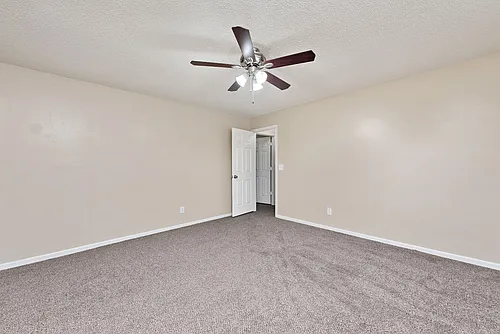 Floor plan 1B 1.5B TH W/D