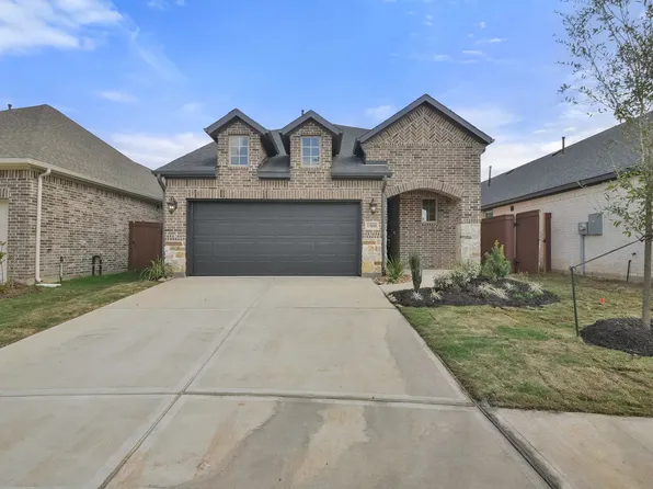 13106 Hidden Village Ct, Conroe, TX 77302