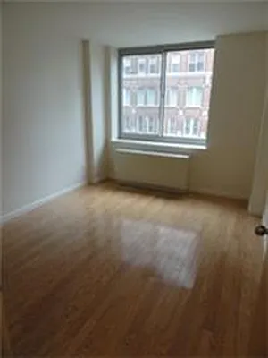 Rented by Bank Neary | media 13