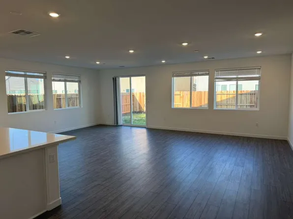 (undisclosed Address), Manteca, CA 95337