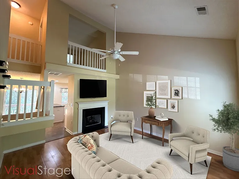 12402 Bluestem Ln — Photo 3