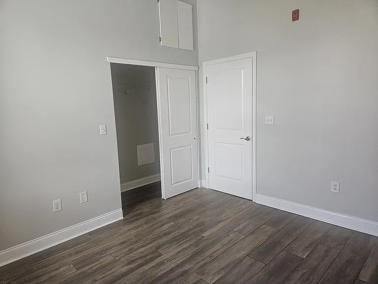 59 E High St #G — Photo 10