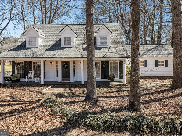 3780 Clubview Ct SE, Conyers, GA 30094