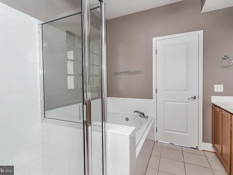 905 S Caroline St #3 — Photo 28