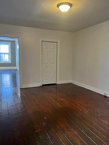 1 bed, $995 — Photo 3
