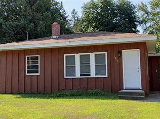 1240 Airport Ave, Wisconsin Rapids, WI 54494