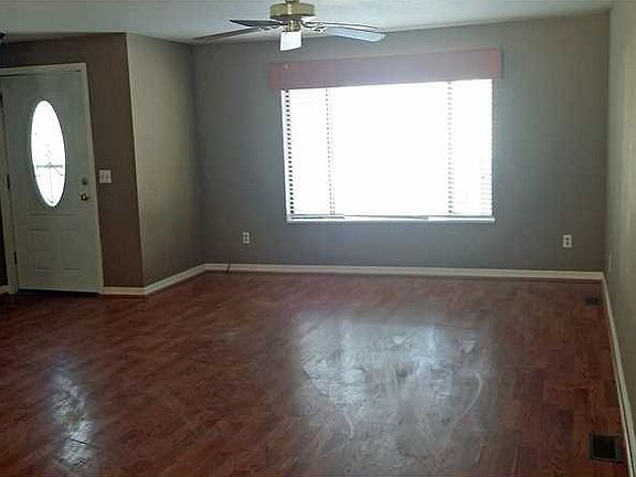 2nd image of 3366 Barley Cir