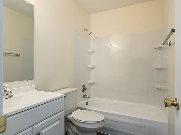 5th image of 2589 Red Rock Blvd APT C