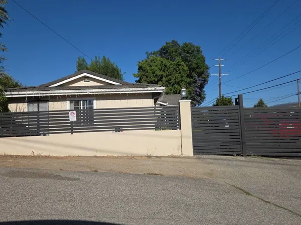 11310 Palomino Ct, Sylmar, CA 91342