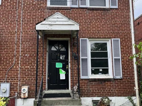 4627 H St SE, Washington, DC 20019