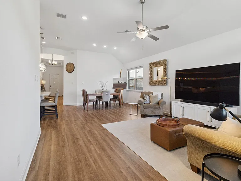 126 Smokebush Trl — Photo 10