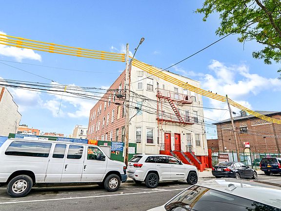 5th image of 2845 W 19th St #11