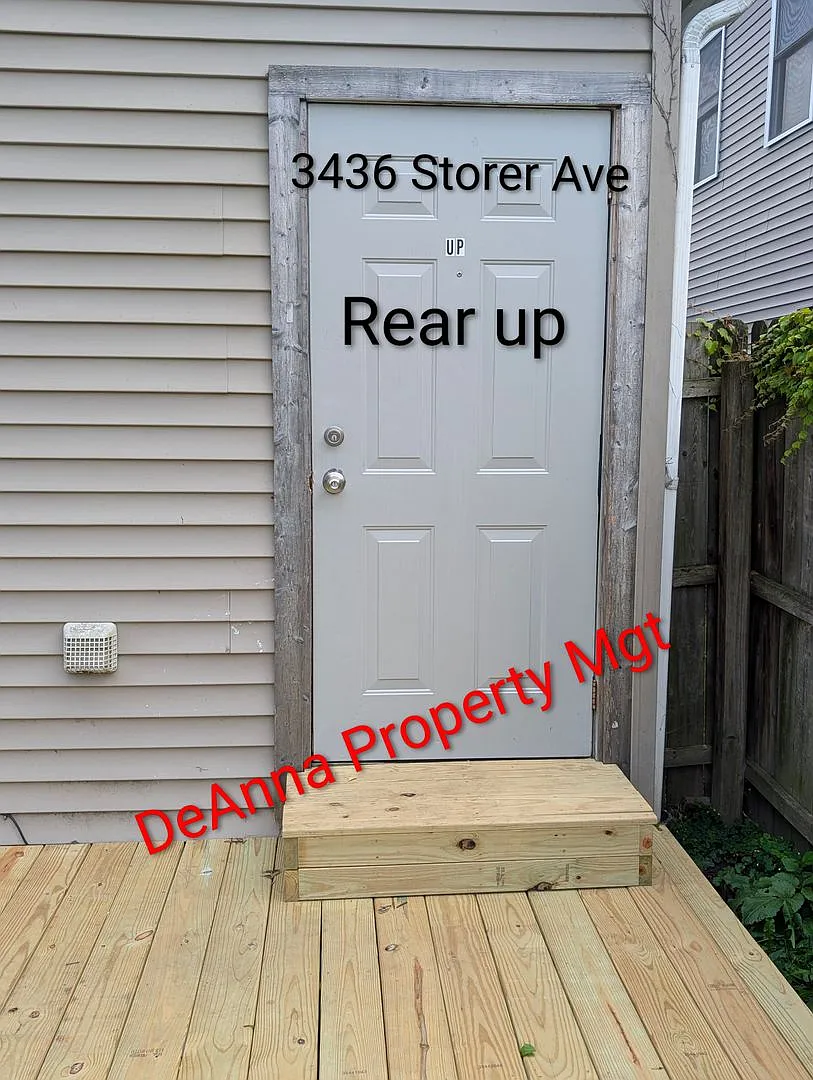 3436 Storer Ave — Photo 2