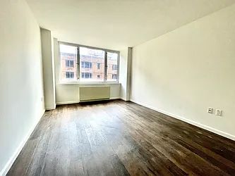 Rented by Addison Property Group