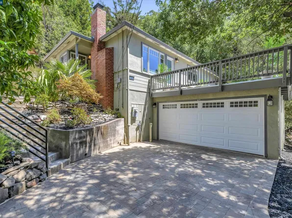 7201 Saroni Dr, Oakland, CA 94611
