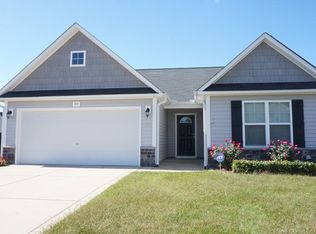 512 Broad Dr, Raeford, NC 28376