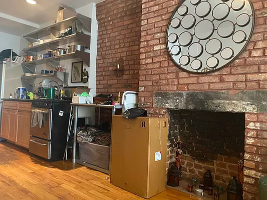 Rented by Corcoran | media 14