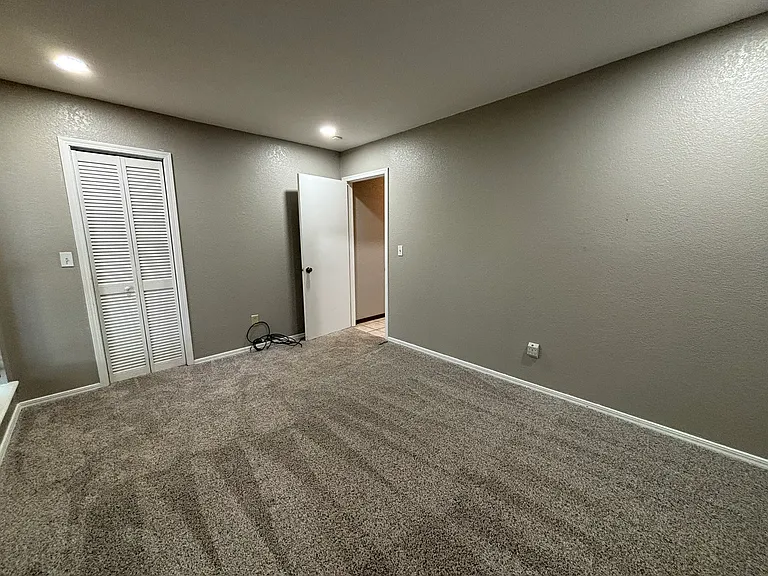 1302 Briar Creek Rd — Photo 26