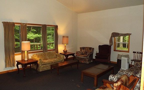 4th image of 173 Jefferson Dr