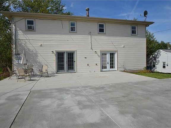 2nd image of 7465 Sierra Madre Trl APT 1