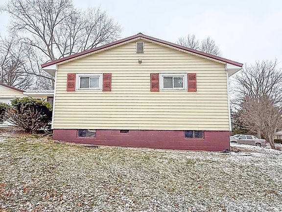 3rd image of 1516 Elisha St