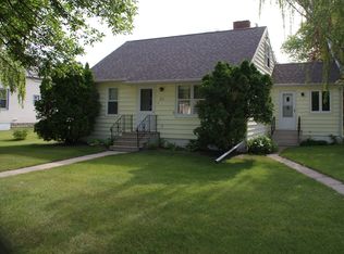 217 1st Ave E, Halstad, MN 56548