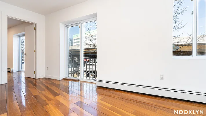 Rented by Nooklyn NYC LLC | media 24