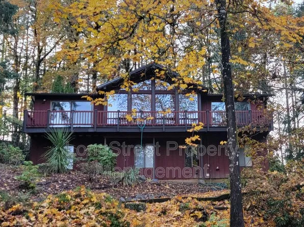 2720 NW Glenwood Dr, Corvallis, OR 97330