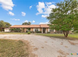 1156 Crossbow Dr, Canyon Lake, TX 78133