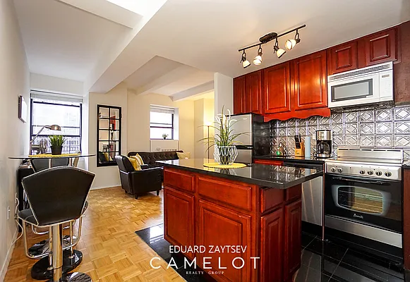 Rented by Camelot Realty Group | media 8