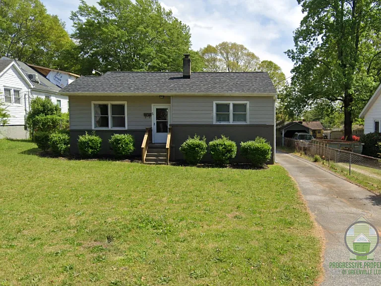 25 Crystal Ave — Photo 1