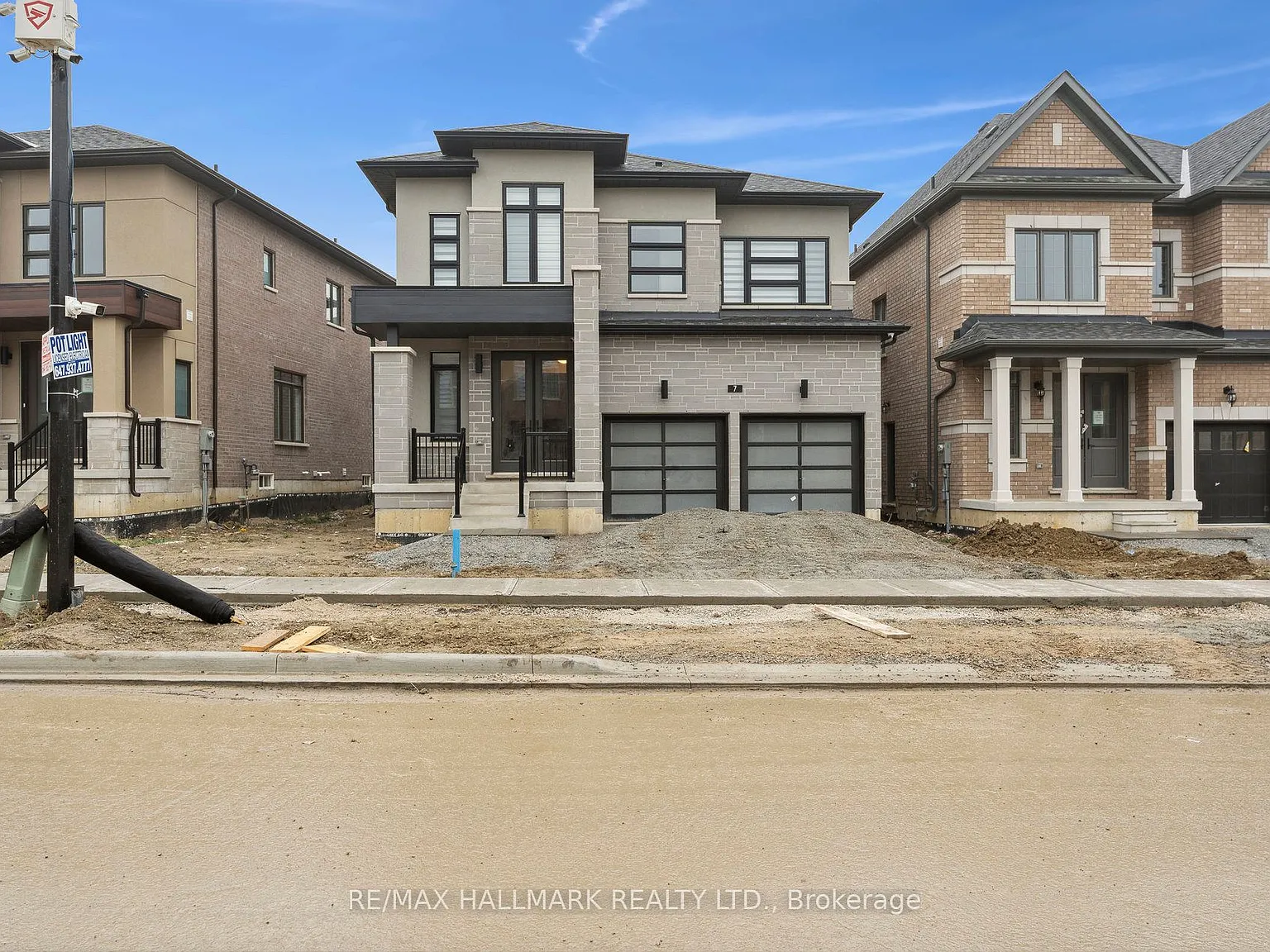 4 bed, $4,000 — Photo 2