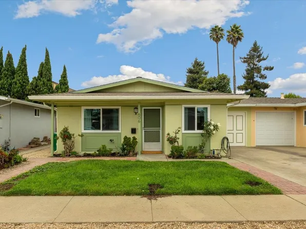 606 Bronte Ave, Watsonville, CA 95076