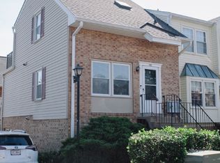 92 N Bedford St #B, Arlington, VA 22201