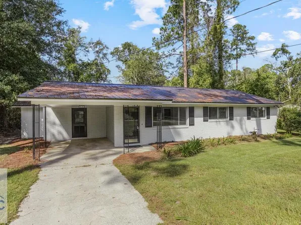 147 Greenwood St, Jesup, GA 31545