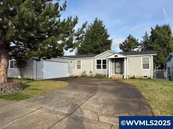3396 Lake Vanessa Cir NW, Salem, OR 97304